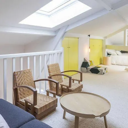 We - Cornac Apartment *