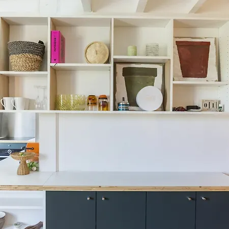 We - Cornac Apartment *
