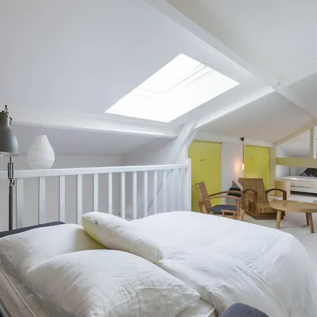 We - Cornac Apartment